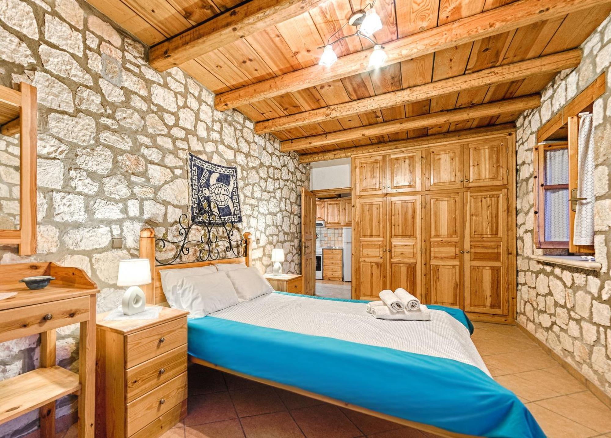 Joanna'S Stone Villas Vasilikí Chambre photo