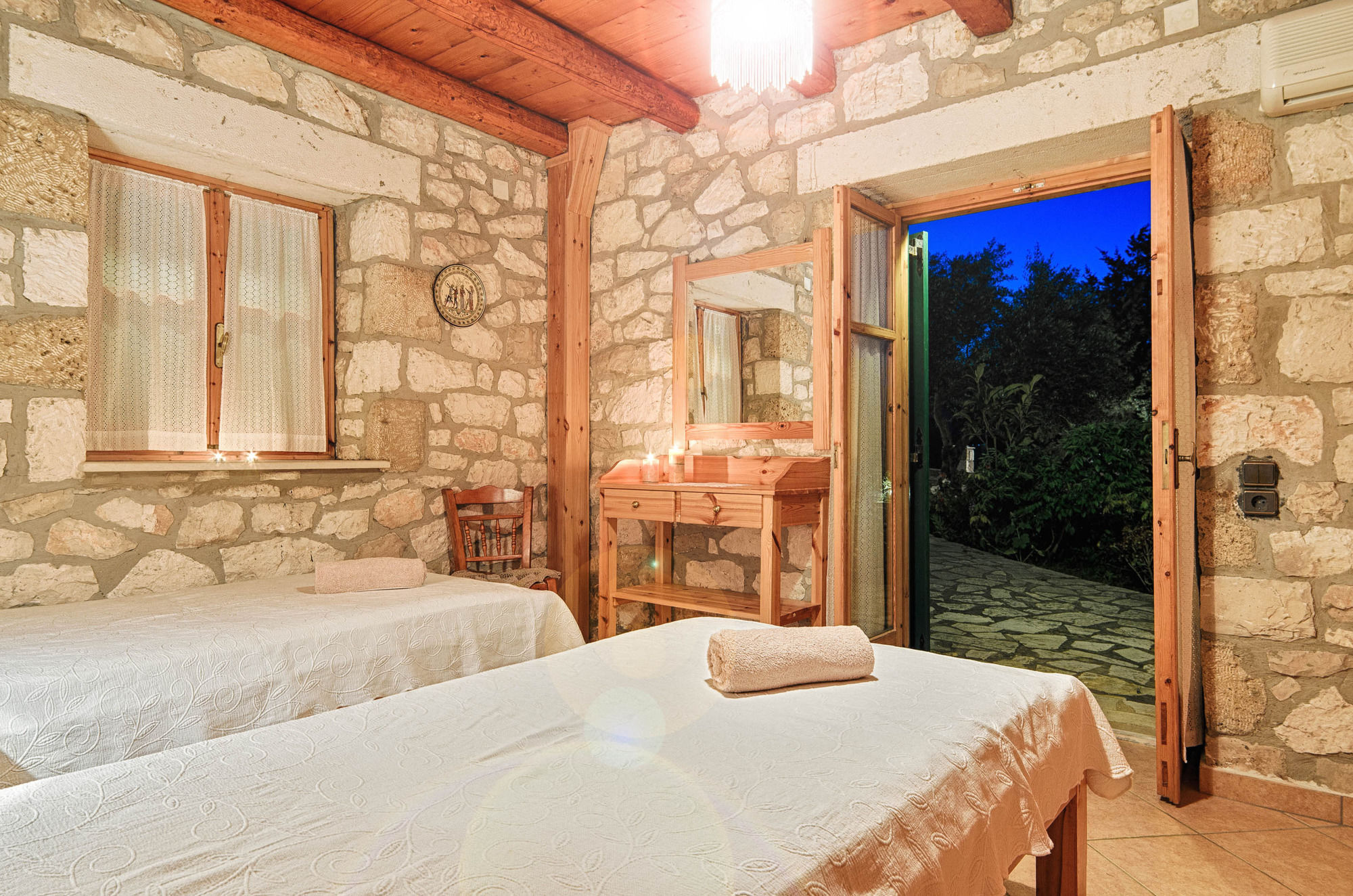 Joanna'S Stone Villas Vasilikí Extérieur photo